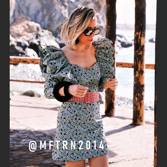 SOLD! BLOGGER FAVE! ZARA Floral Print Dress w/ Ruffles* - Picture 6 of 16